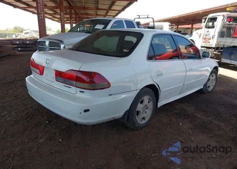2002 Honda Accord 3.0 Ex из США, поврежденный, VIN 1HGCG16562A026683